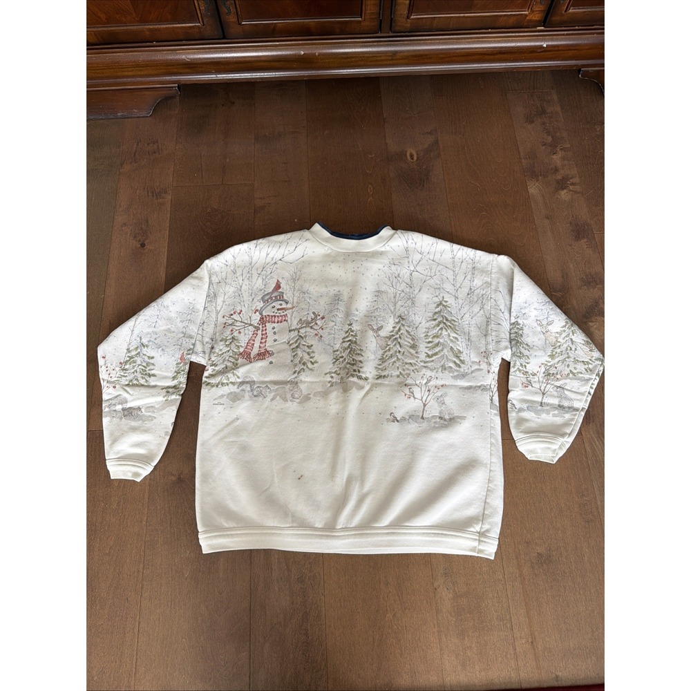 Artisans Textured Deer Sweatshirt White Snow Landscape L